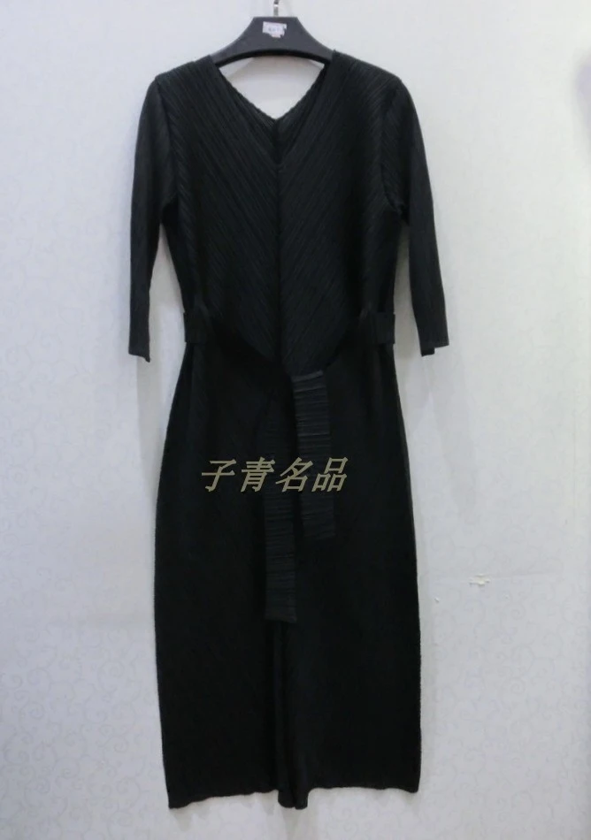 Платье Changpleat женское с треугольным вырезом и рукавом 3/4 оригинальный дизайн