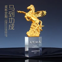 top good custom business gift home office company annual meeting mascot fortune horse crystal statue trophy