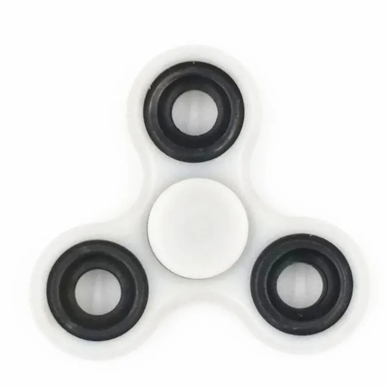 Люминесцентные 2017 Непоседа Spinner Игрушки EDC Руки Tri-Spinner Фокусировки Редуктор