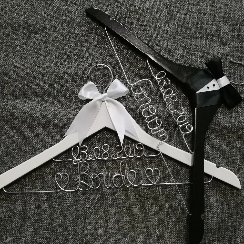 Два Свадебная Вешалка с датой жених подарки вешалка/вешалка для платья невесты