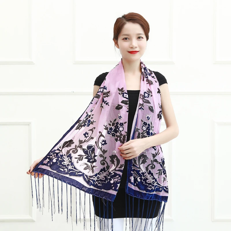 Лидер продаж 2017 фиолетовый цветочный бархатный шарф женская зимняя шаль из