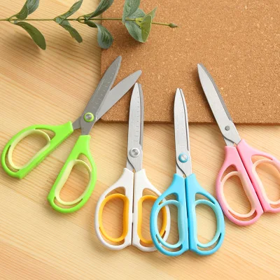 

TUNACOCO Japanese KOKUYO Air Elasticity Stainless Steel Scissors Paper Cutting Special Stationery for Students kids qt1710063