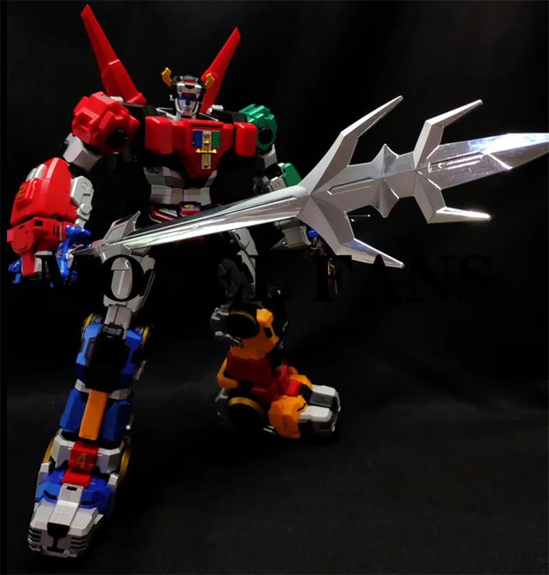 Модели фанатов Titan модель TP01 Beast King GoLion VOLTRON содержит светодиодный сплав фигурка робота