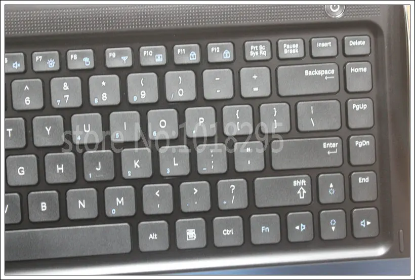 Английская новая клавиатура для ноутбука SAMSUNG SF310 SF311 US черная с оболочкой |