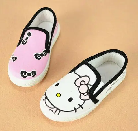 Милые популярные парусиновые туфли с героями мультфильмов «hello kitty» и «Микки Маус» для мальчиков и девочек; Детские повседневные модные кроссовки; сезон весна-осень