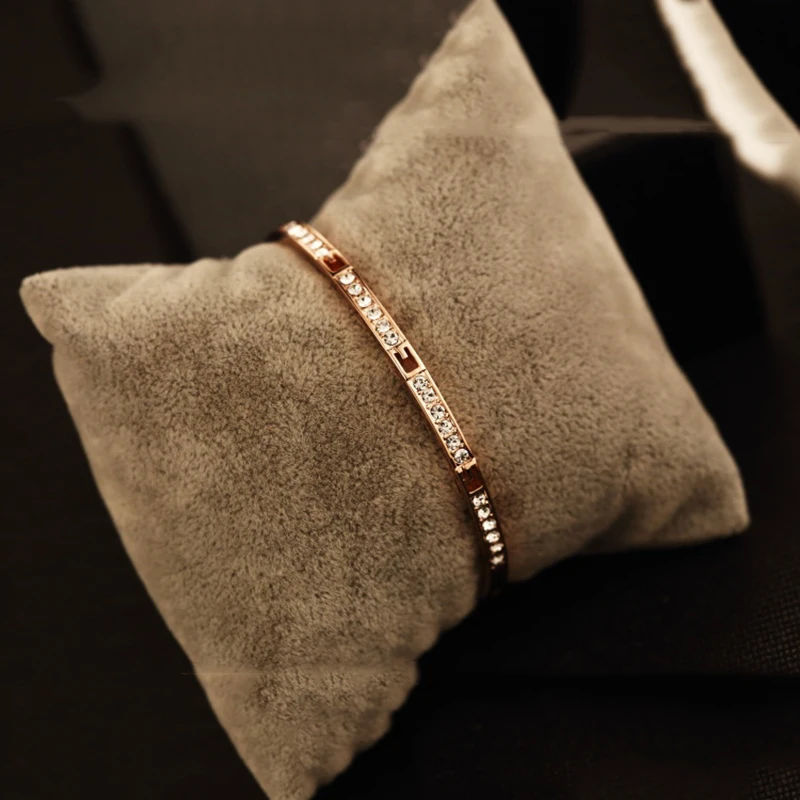 Женский браслет из розового золота с фианитами|bracelet hand|rose gold braceletgold bracelet |