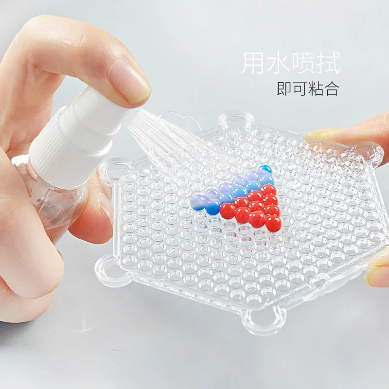 Фото Спрей водные бусины 30 цветов 13500 игрушки липкие перлер pegboard набор Спрей водные бусины 30 цветов 13500 игрушки липкие перлер pegboard набор