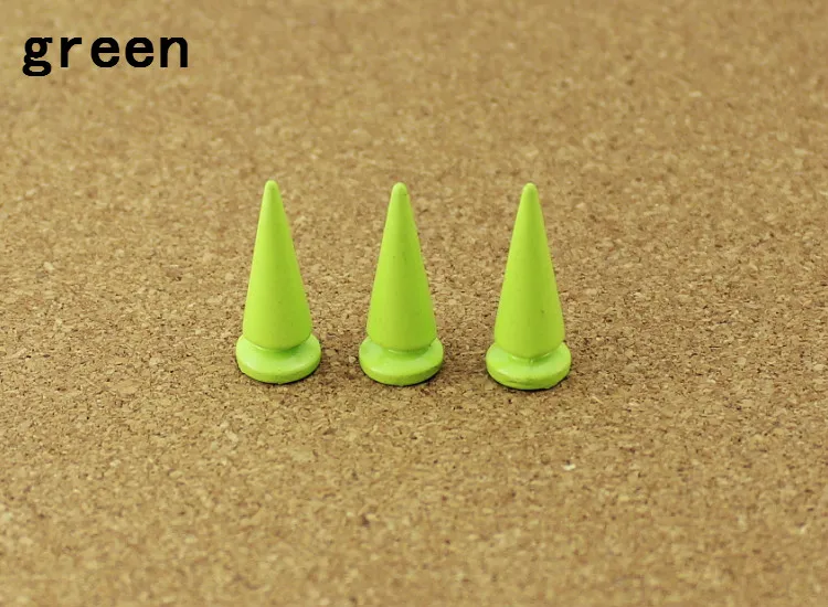 green 10 шт 10*26 мм Цветные Шипы и заклепки для одежды DIY Ручная работа крутые панк заклепки для одежды для кожаных сумок и обуви - Цвет: green