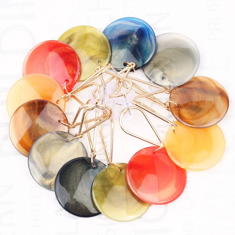 

LEADERBEADS 6 colors Simple Korean Acrylic Drop Earrings for Women Fashion Jewelry 2019 Wholesale Round Dangle Metal Earrings