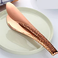 Rose gold Европейский стиль нержавеющая сталь кухонный зажим щипцы уникальный Змеиный дизайн хлеб стейк щипцы для пищи - Цвет: Rose gold