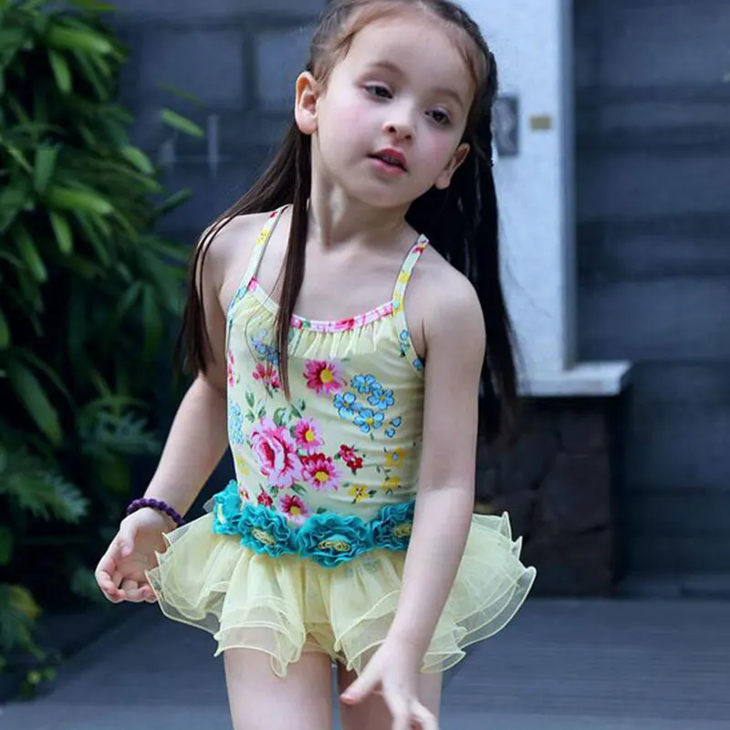 Свежие новые дети купальники девушки платье принцессы цельный гайки горячий