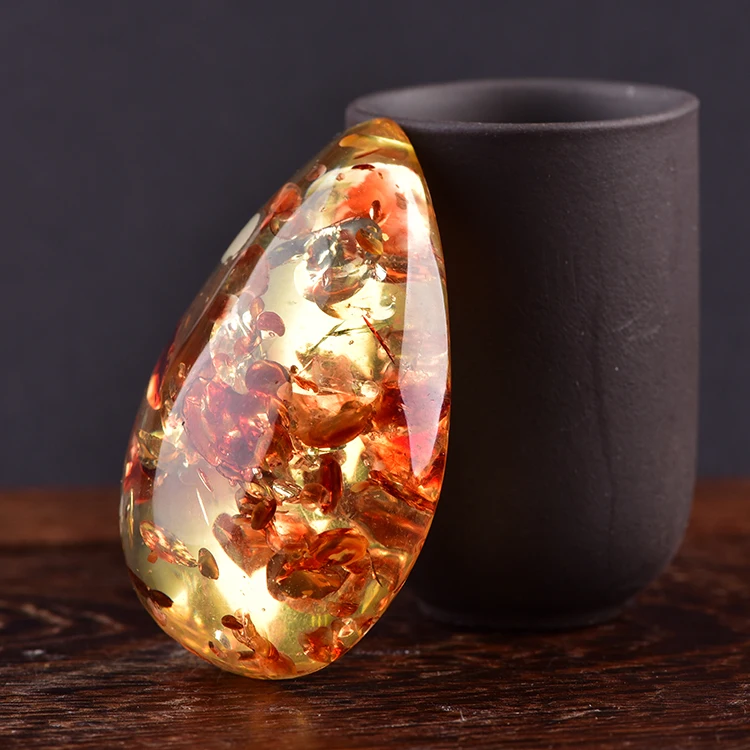 Янтарная цепочка с подвеской в форме цветка оригинальная для свитера из