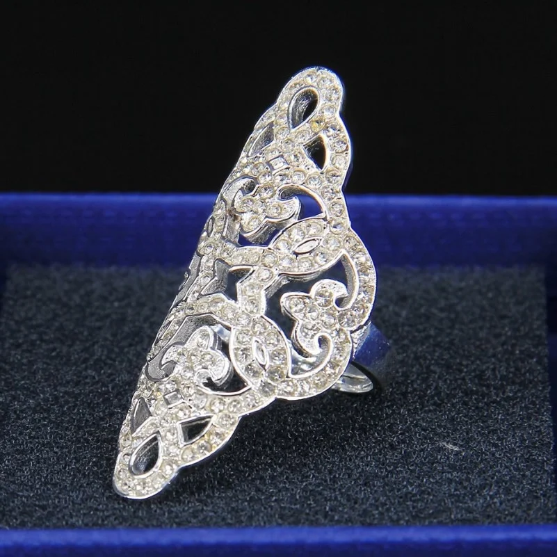 Дизайнерское кольцо с орнаментом арабеске коктейльное серебряными пластинами