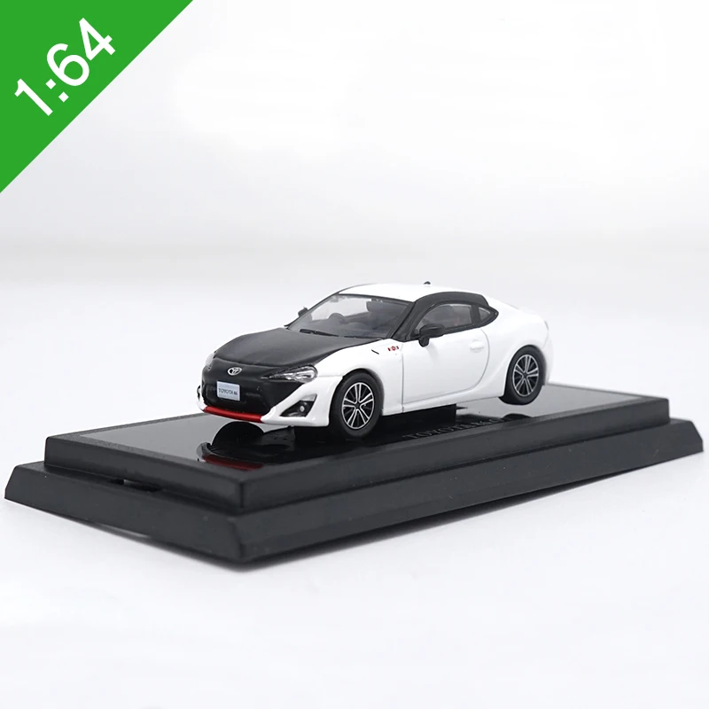 Модель автомобиля TOYOTA GT86 с высокой степенью имитации в масштабе 1:64 Игрушечная