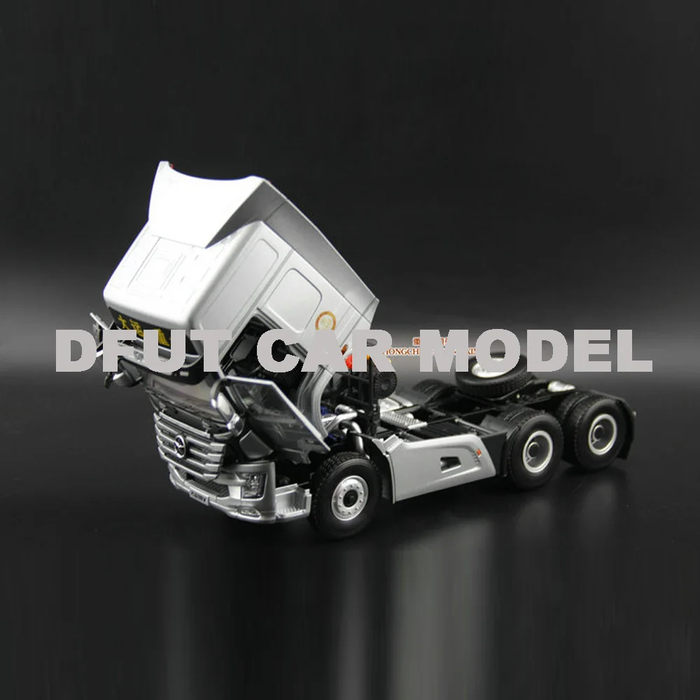 Scale 1:24 Diecast Car Model Of N8V Truck Type For Kids Children Gift And For Collection Free Shipping