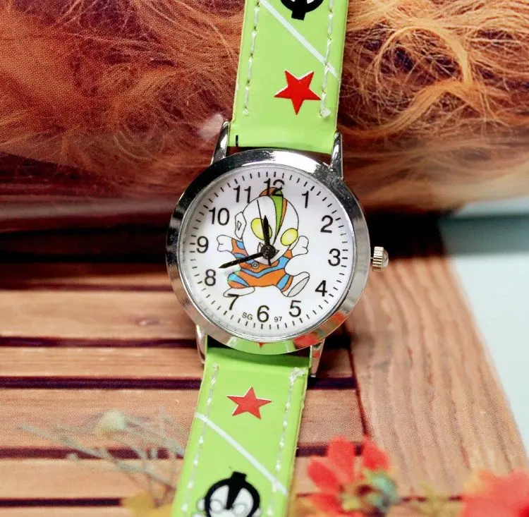 Фото Популярные стильные модные детские часы с милым мультипликационным поясом для