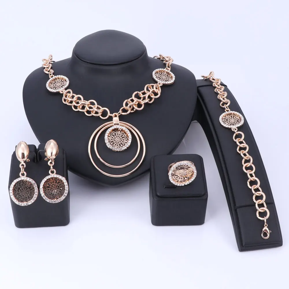 Комплект ювелирных украшений для женщин колье серьги браслет кольцо стразы |