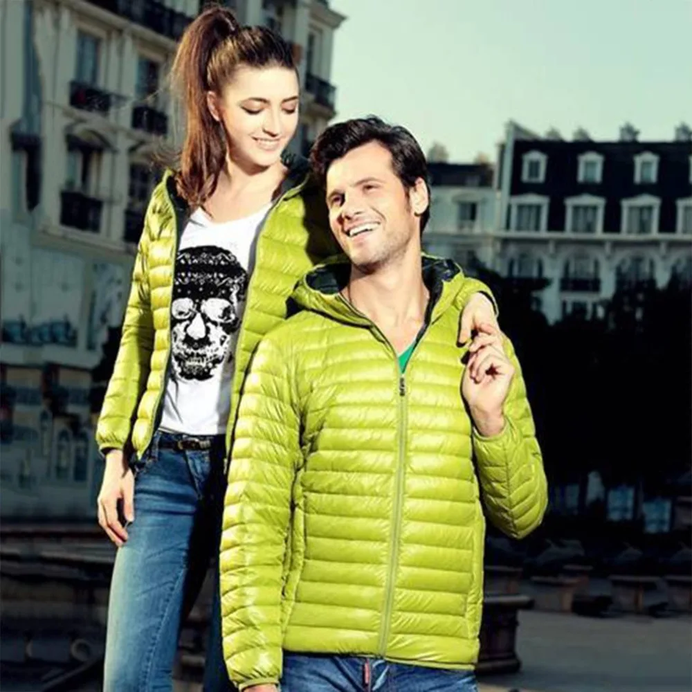 Верхняя одежда с капюшоном пальто сезон осень зима женская теплая однотонная