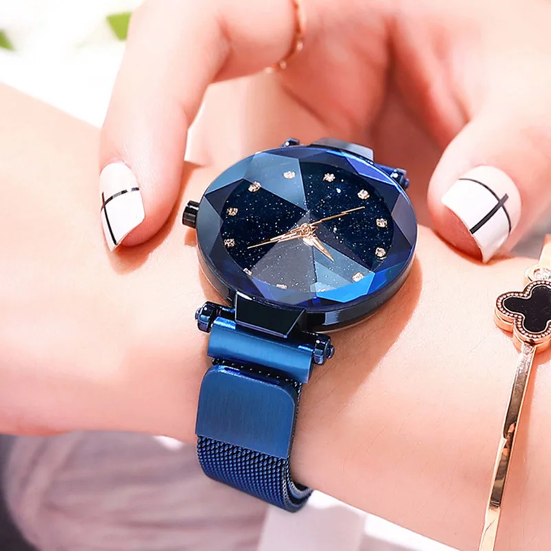 Часы женские кварцевые с кристаллами брендовые Роскошные наручные изображением