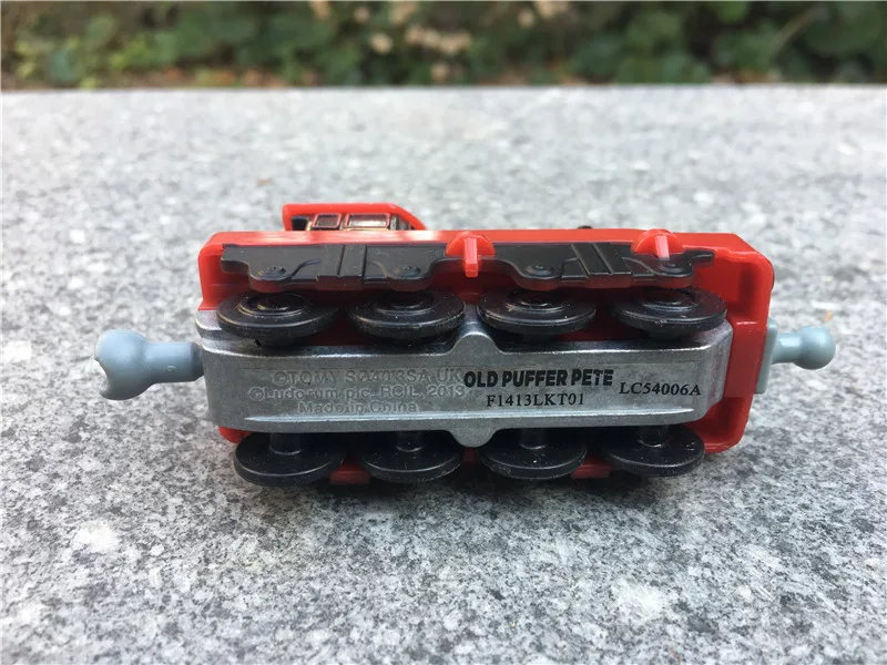 Takara Tomy Chuggington чатсворт/Mtambo/старый воздушный мяч 3 шт. Игрушечная модель поезд