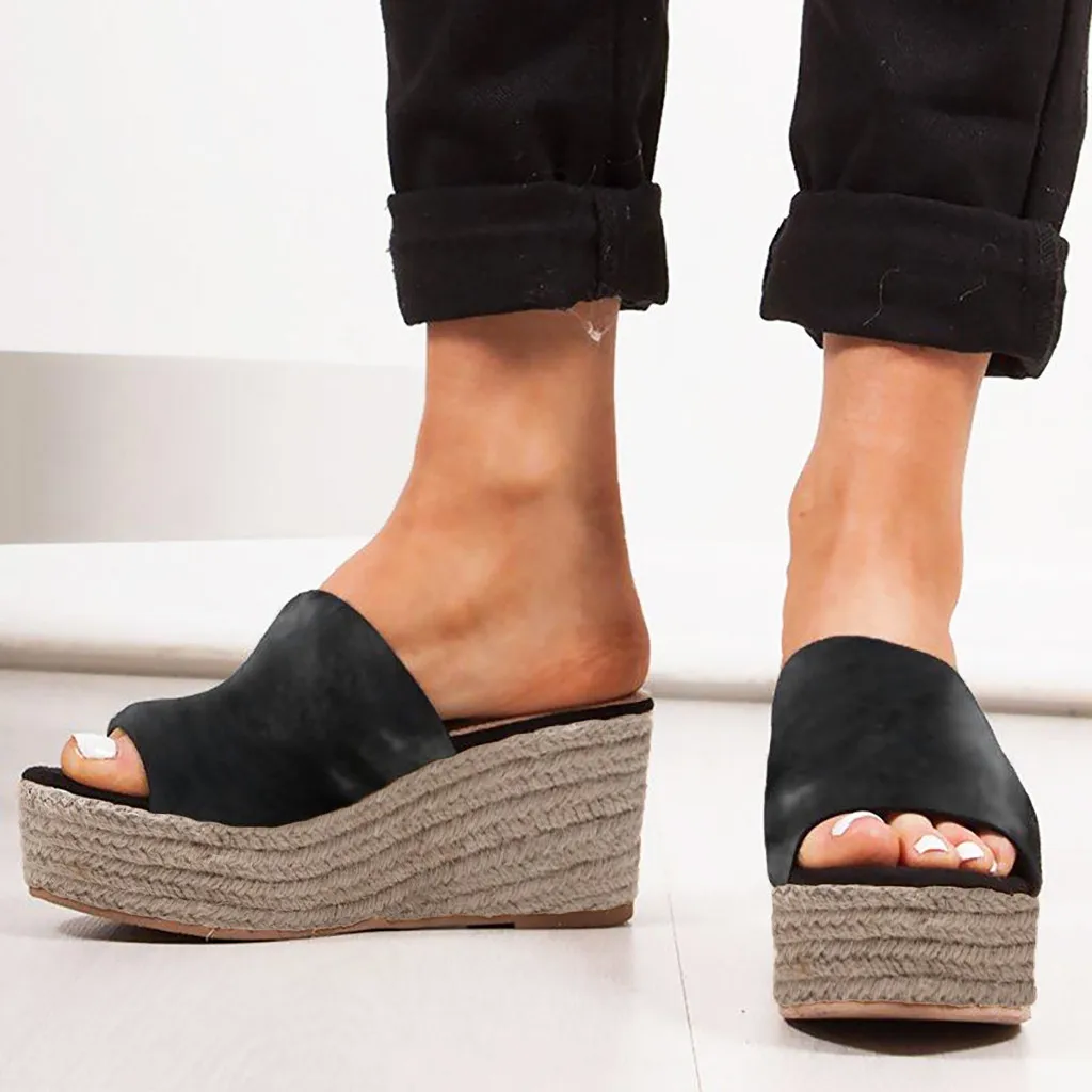 Женские шлепанцы больших размеров на танкетке летние пляжные Повседневные