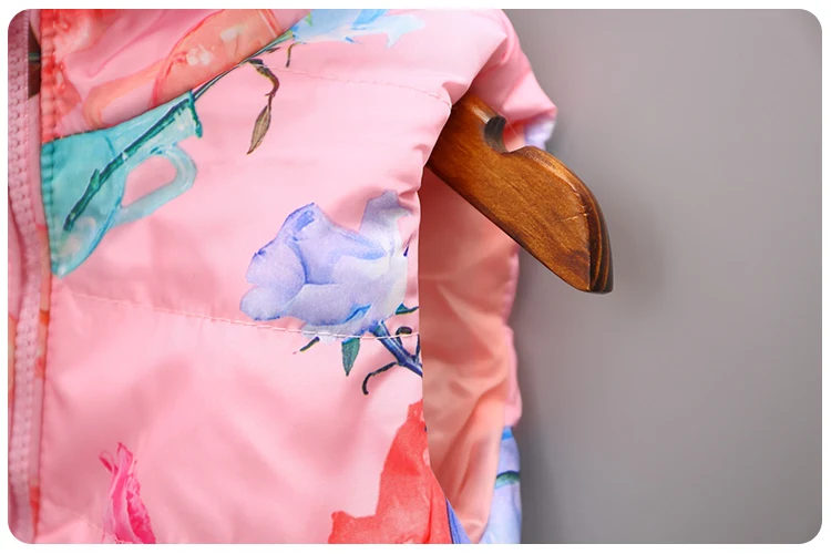 2016 девушки осенью и зимой новые чернила цветы с капюшоном жилет женский ребенка в