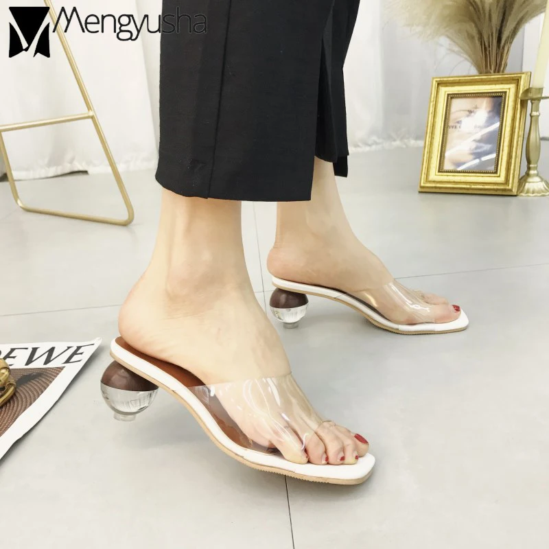 2019 известный бренд римские женские шлепанцы летние прозрачные странные каблуки