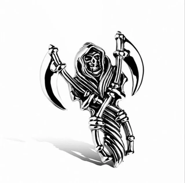 

Norse Viking Barbarian Gladiator Medieval Double Axe Shield Pewter Pendant Necklace evil force and talismanic periapt necklace
