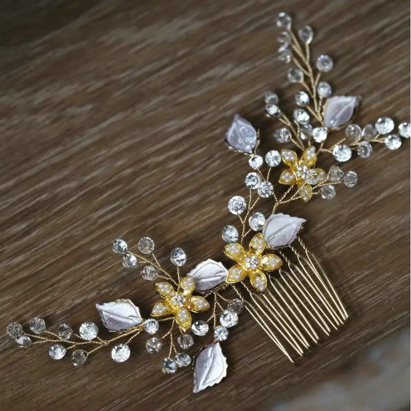 

Gold Leaves Hair Comb Bridal Hair Accessories New Arrival Crystal Pearl Flower Comb Headdress Wedding Dress Hair Jewelry