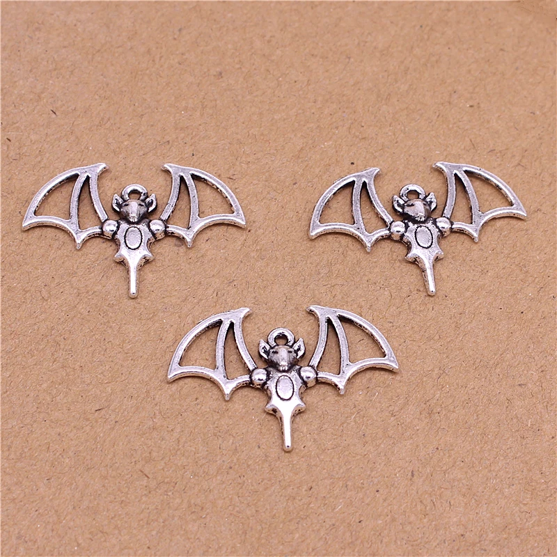 Продажа оптом (15 штук/партия) 28*30мм, Три цвета Металлический Сплав, Буквы, Луна, Брелоки, Ювелирные изделия, Кулоны, Фурнитура D0522