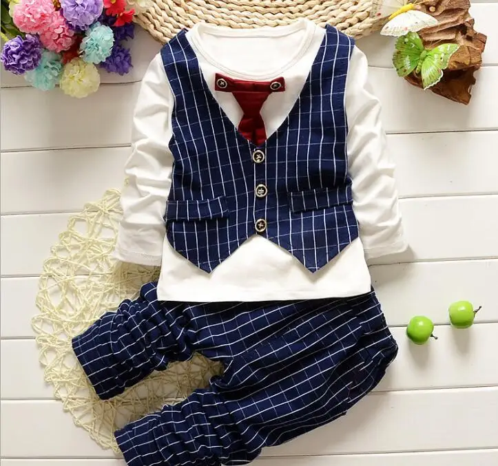 Детская одежда для мальчиков повседневная куртка + рубашка полосатые штаны 3 шт.
