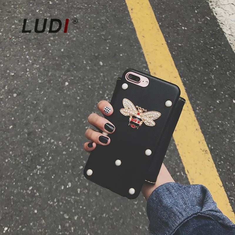 Роскошный кожаный 3D чехол LUDI с металлическим бриллиантом и Пчелой для iPhone X/6/7/8 из