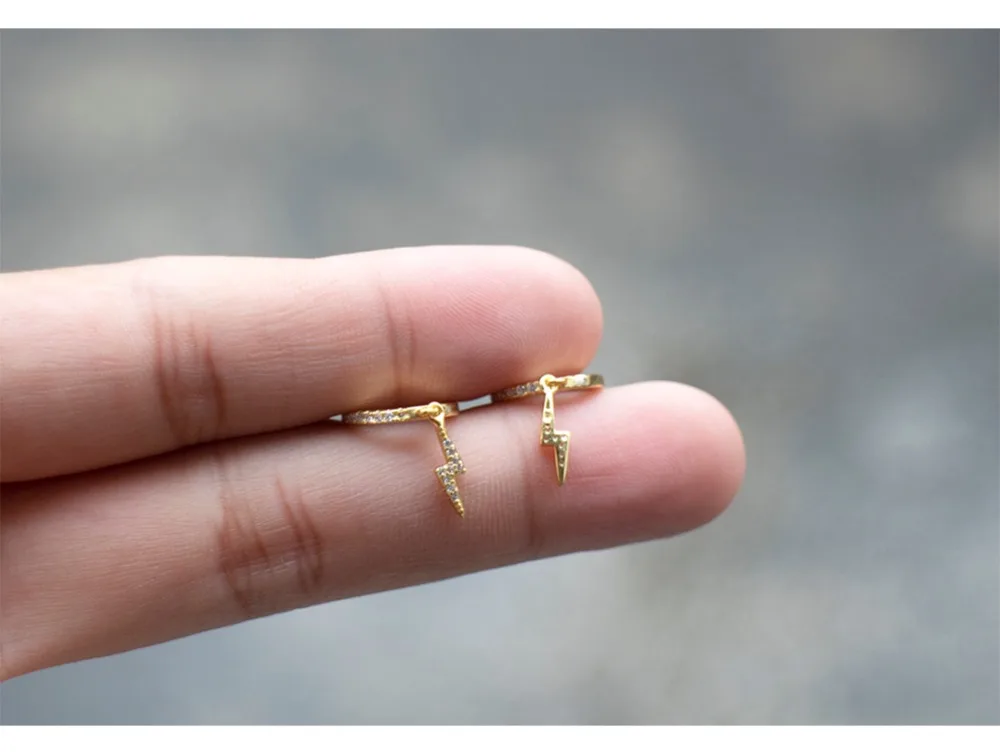 Серьги из стерлингового серебра 925 пробы, модные циркониевые серьги с молниями, Короткая подвеска, кольцо для ушей, милые трендовые женские ювелирные изделия для ушей
