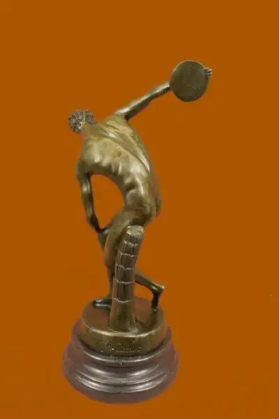 ZSR большая дискобольная известная греческая скульптура мраморная основа