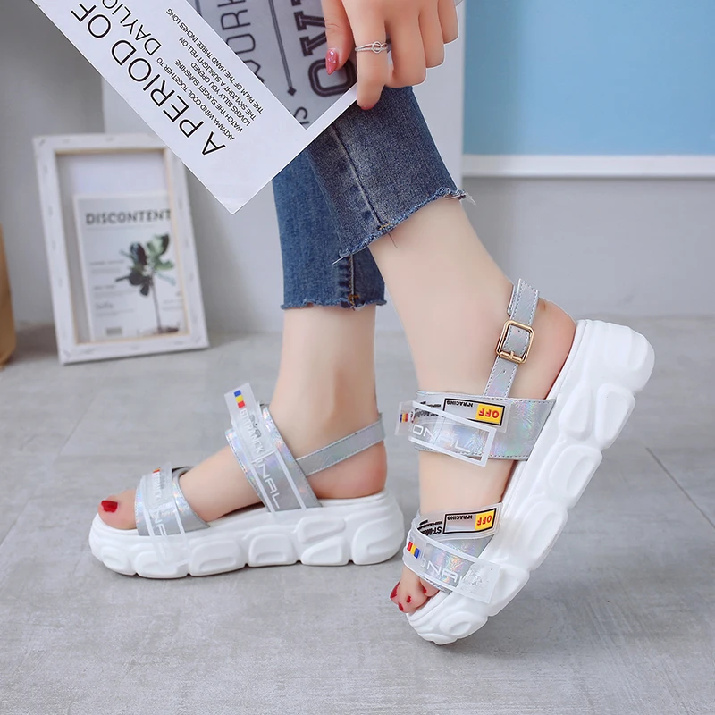 Летняя женская обувь на танкетке высокие сандалии повседневная пляжная