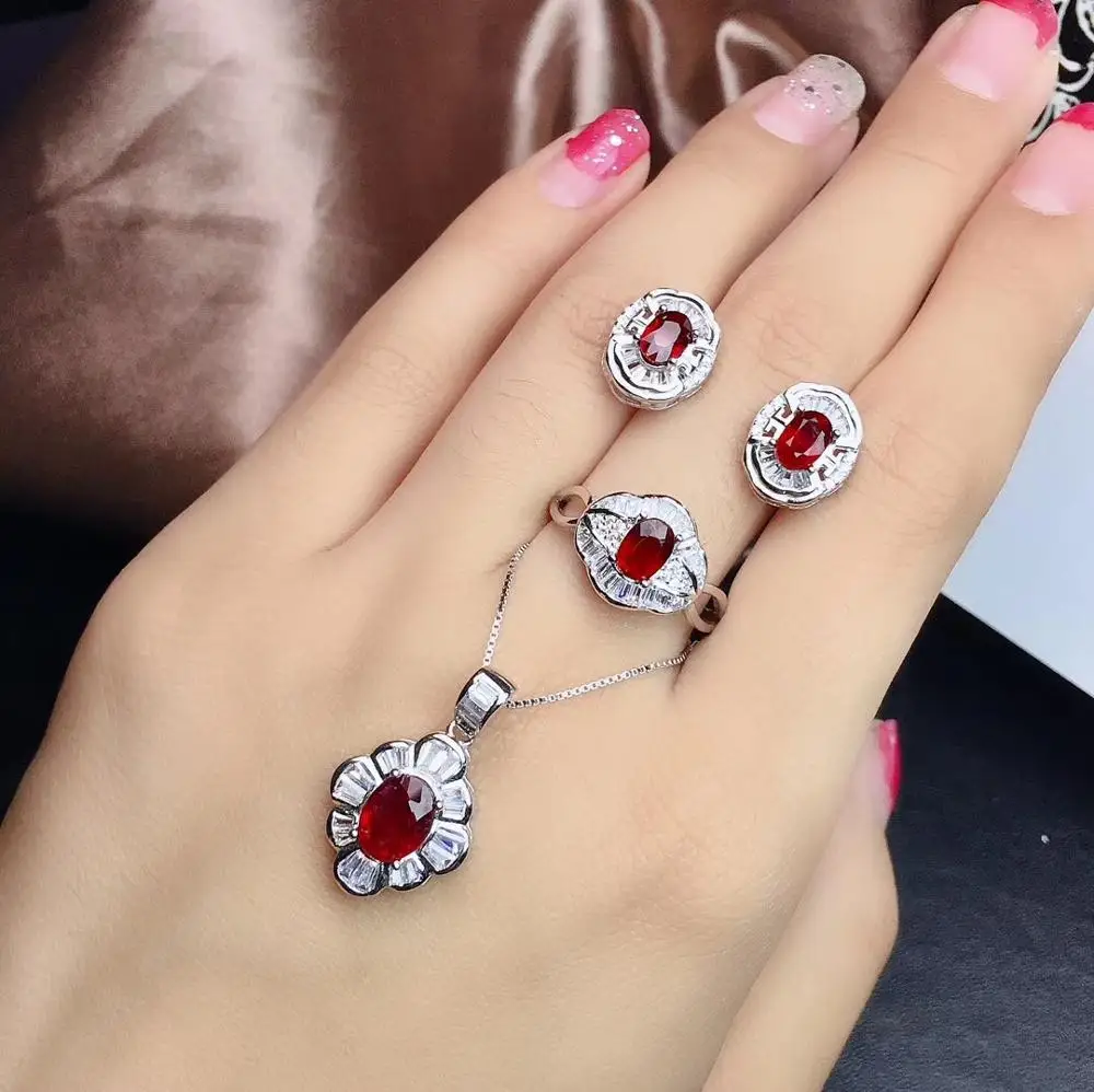 Набор из натурального рубина простой и практичный кольцо ожерелье женская