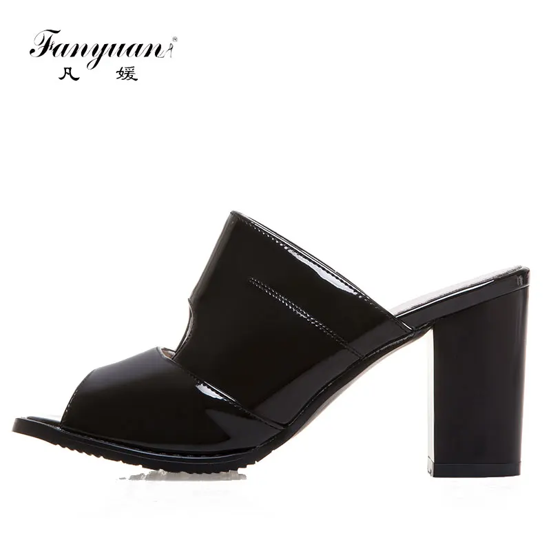 

Fanyuan Rome Style Concise Summer Patent Leather Slides Scarpe Donna Casual Date Outdoor Chunky Open Toe Women's Shoes Summer