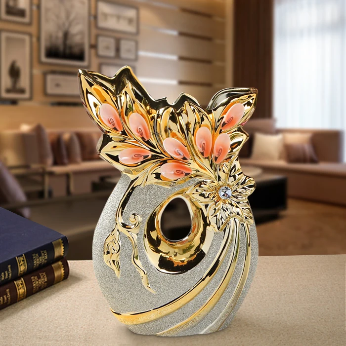 

Jingdezhen ceramic decorative floral flower vase Home Furnishing European gold ornaments crafts frosted TV cabinet