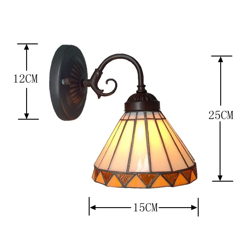 Современный простой стеклянный настенный светильник Tiffanylamp перед ванной