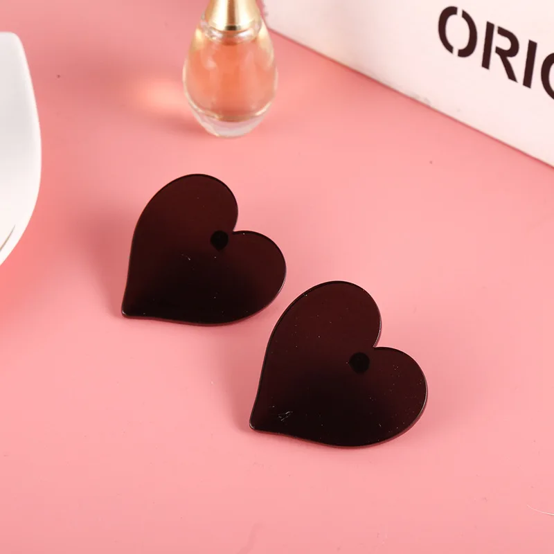 Новый модный персик сердце серьги гвоздики Модный корейский стиль асимметричное