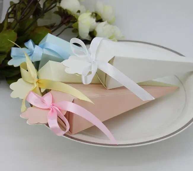

500pcs Gift Box Wedding Paper Cones Candy Box Wedding Favors Marriage Cones Emballage Baby Shower Packaging Box