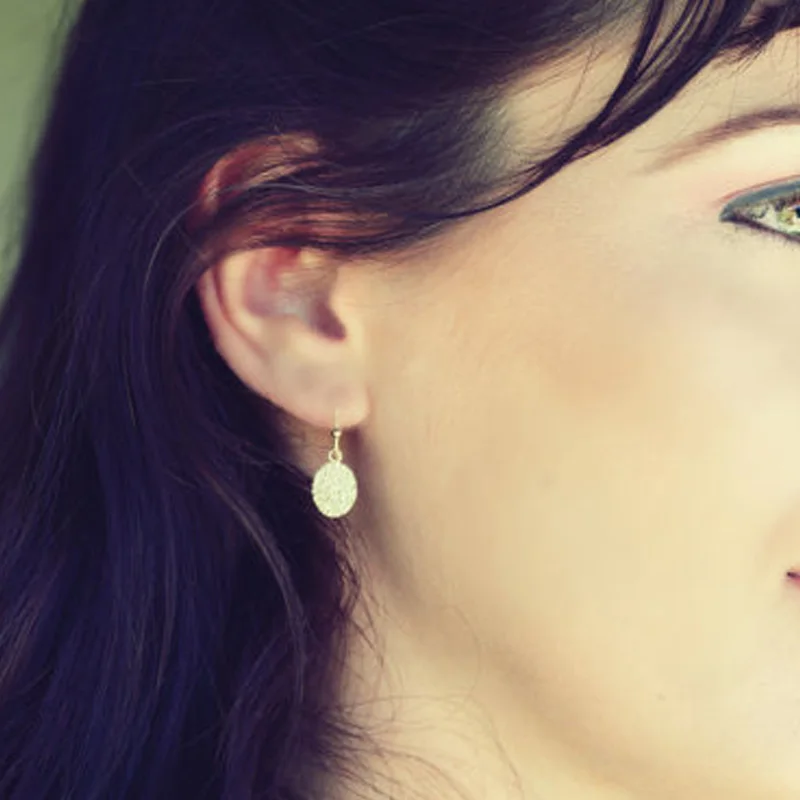 Золотые дисковые серьги изысканные молотковые ER009|gold disc earrings|disc earringshammered earrings |