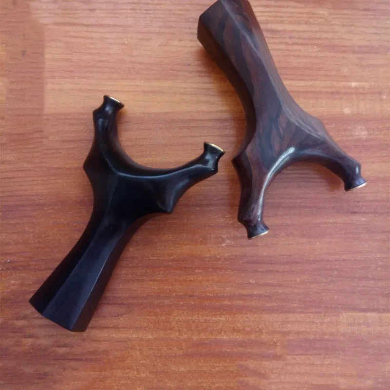 

Outdoor hunting slingshot strong solid wood purple sandalwood slingshot shooting flat bamboo handle flat rubber band slingshot