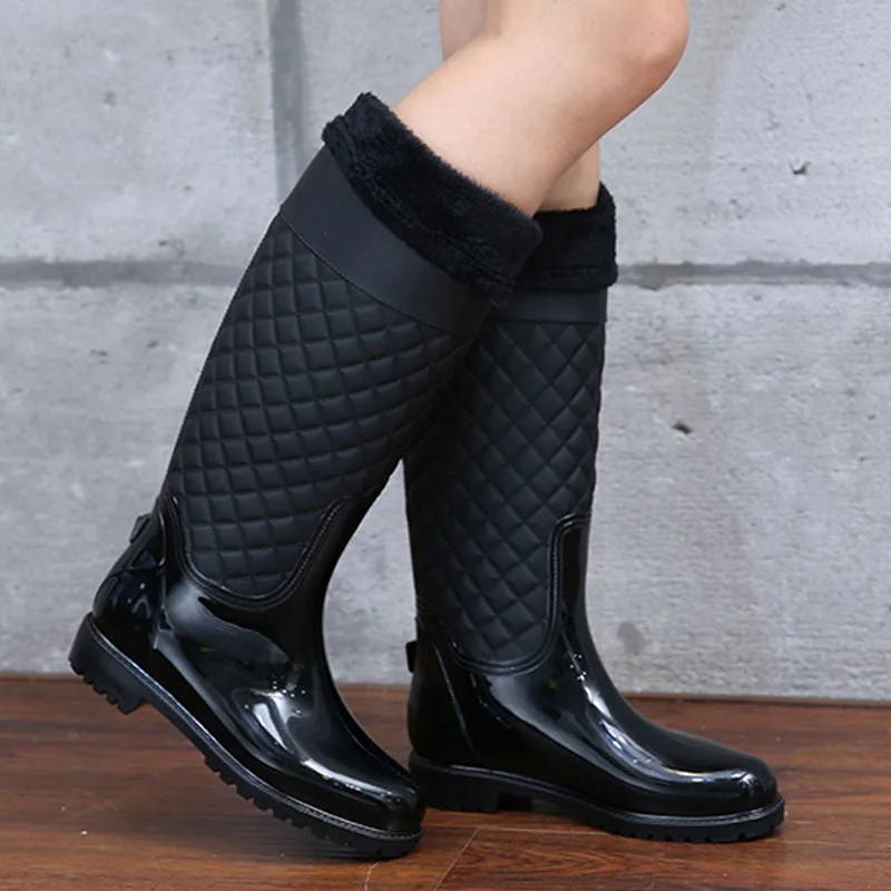 black with cotton Женские сапоги до колена; водонепроницаемые резиновые зимние сапоги; botas mujer; женские непромокаемые сапоги; повседневные женские охотничьи сапоги; обувь - Цвет: black with cotton