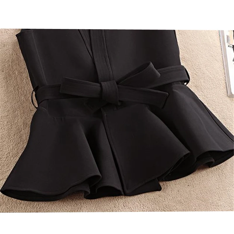 Женский жилет с бантом черный на шнурках короткий топ оборками Офисная