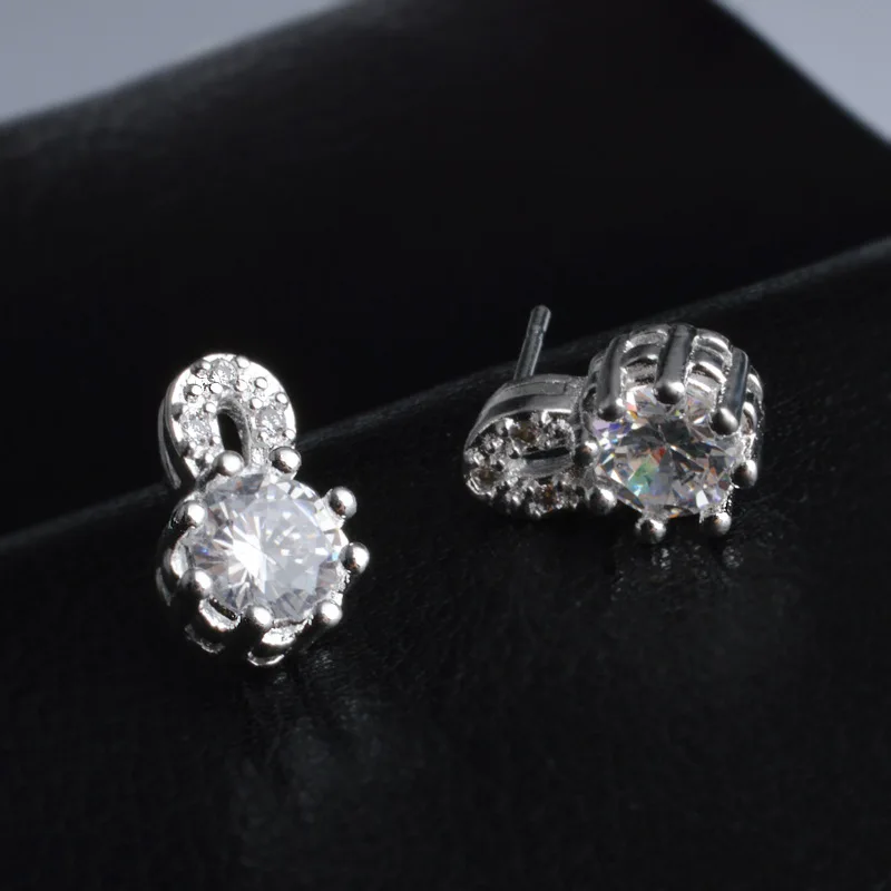 Женские серьги гвоздики с голубым кристаллом|boucle d'oreille|925 sterlingearrings 925 sterling |