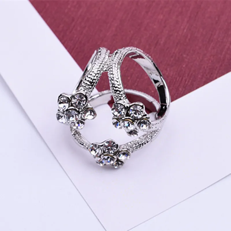 Модные корейские Броши с кристаллами и цветами Пряжка для шарфа Классическая