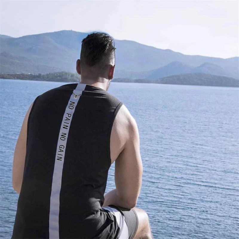 Брендовая одежда для фитнеса и бодибилдинга Стрингер майка мужчин тренажерные