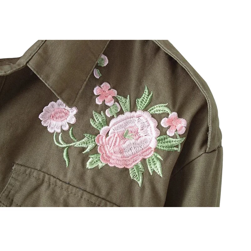 Осенняя Женская куртка с вышитыми пуговицами топ новинка 2017 Повседневная