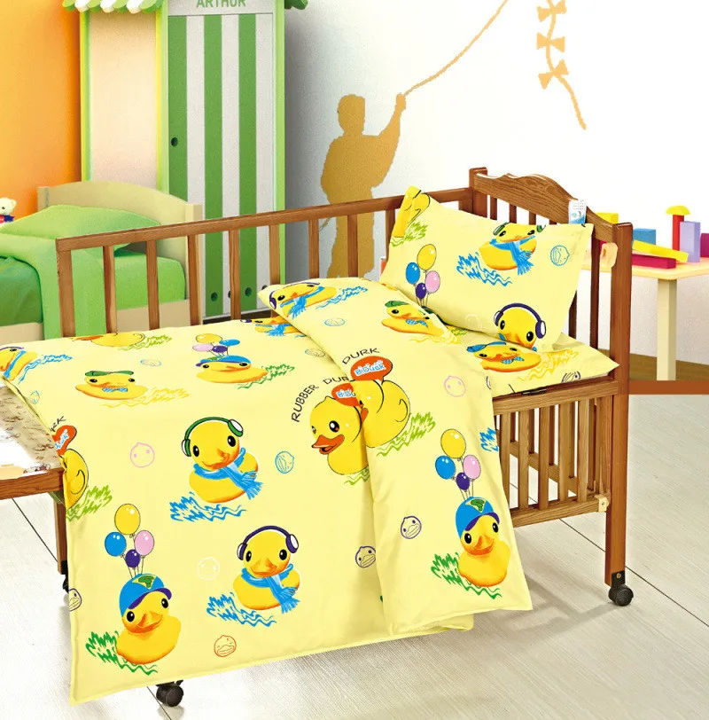 Комплект постельного белья из 3 предметов для малышей: пододеяльник + простыня